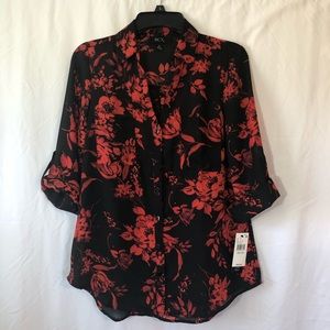 *NWT* Business Casual Red Floral Button Up Blouse